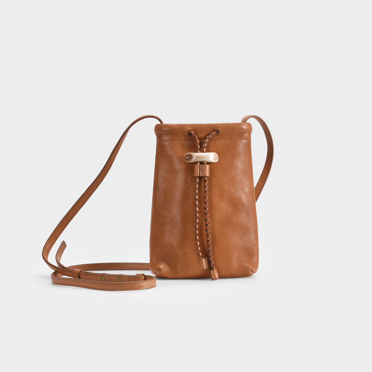 crossbody backpack leather anthropologie 49 Black Sling Bag from interior pockets to removable pouches and baubles. ANTHROPOLOGIE URBAN ORIGINALS Luna Slouchy